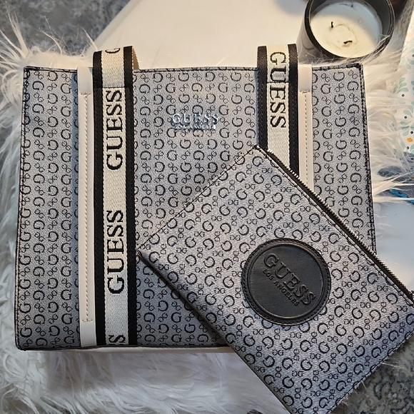 GUESS Monogrammed Gray and Black Tote - Picture 1 of 1